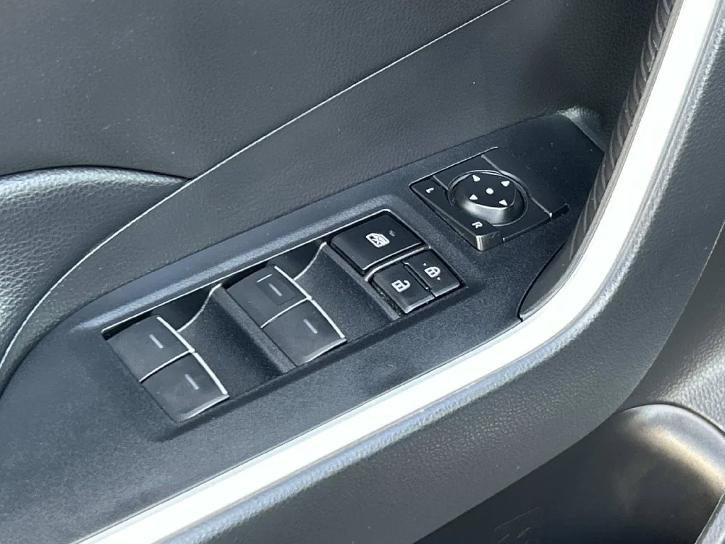 Used 2024 Silver Toyota XLE image 23