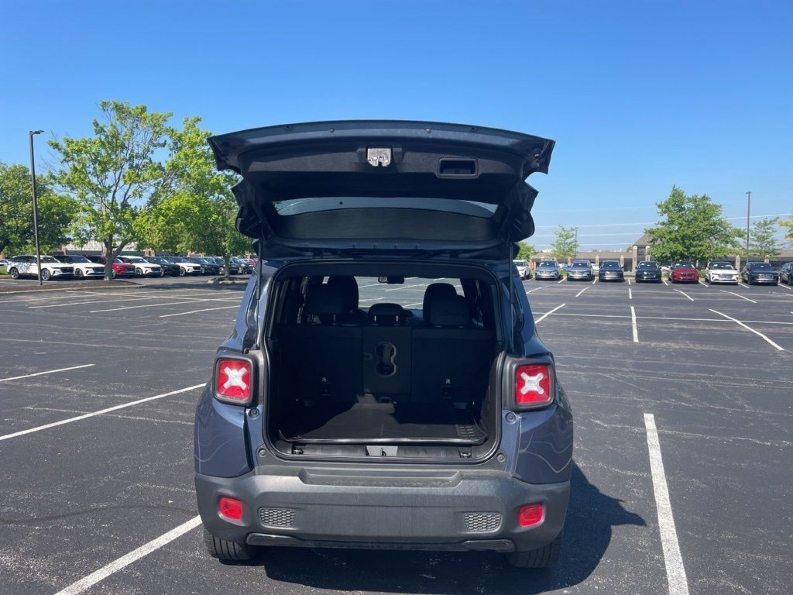 2022 Jeep Renegade Altitude - Photo 23