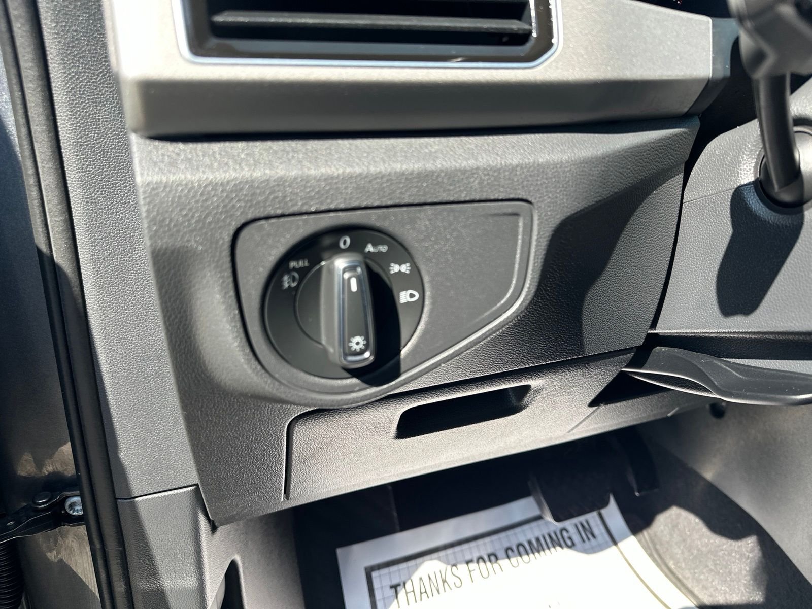 Used 2019 Gray Volkswagen SEL Premium image 17