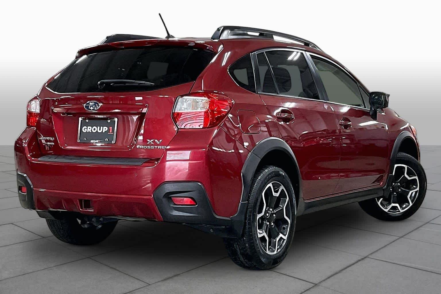 Used 2015 Venetian Red Pearl Subaru Premium image 13