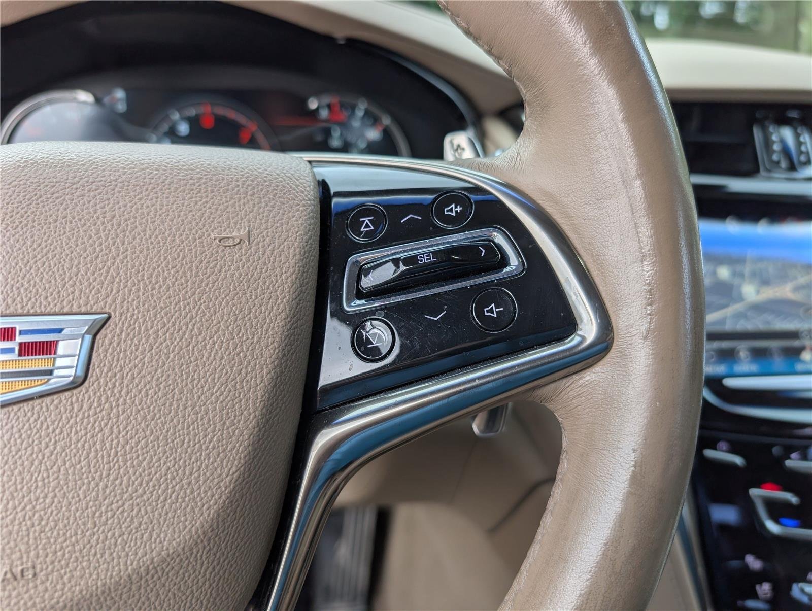 Used 2016 CRYSTAL WHITE TRICOAT Cadillac V-Sport Premium RWD image 24