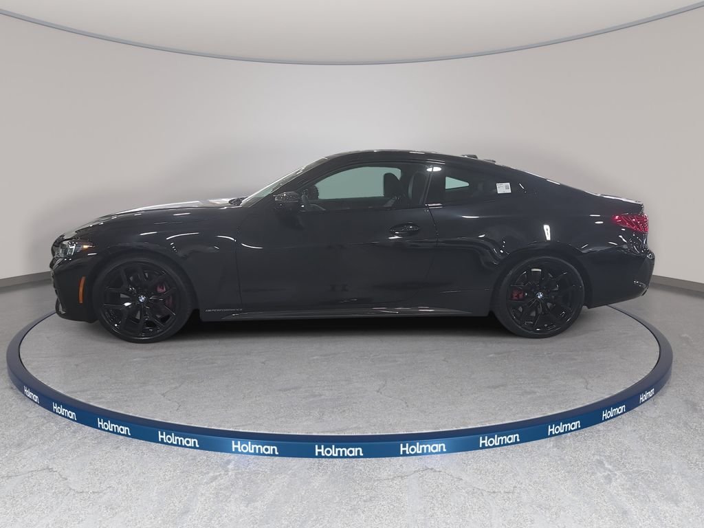 Used 2025 Black Sapphire Metallic BMW M440i image 9
