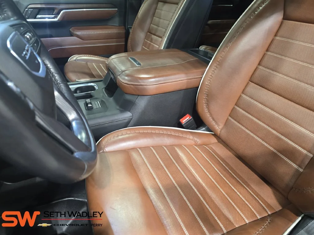 Used 2024 Summit White GMC Denali Ultimate image 15