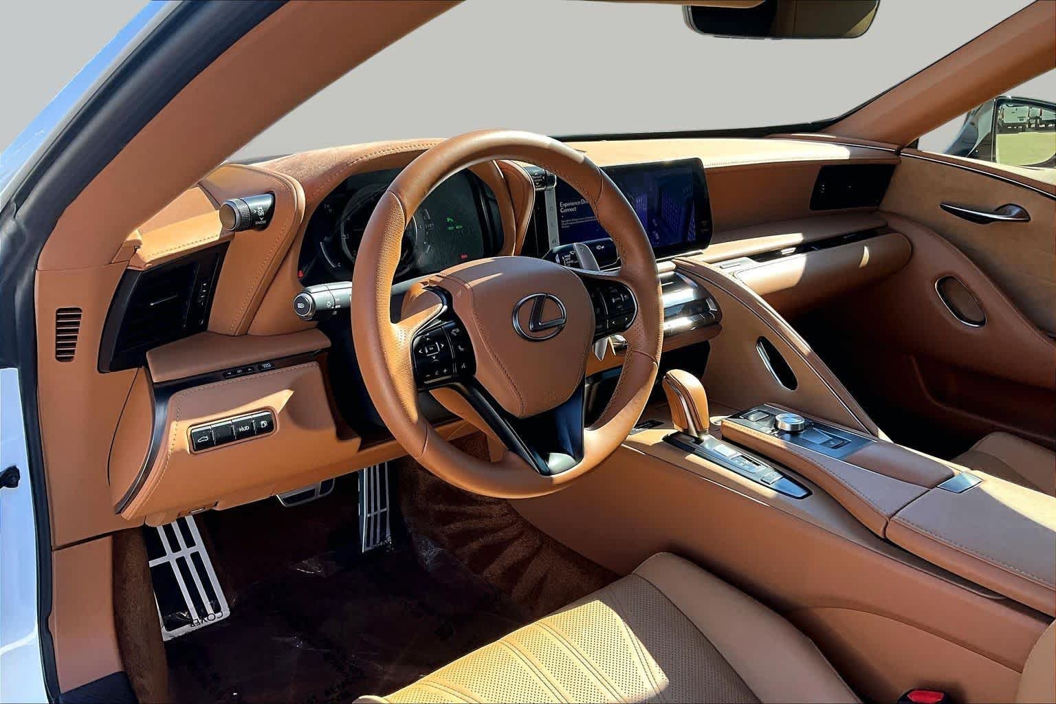 Used 2024 Ultra White Lexus  image 16