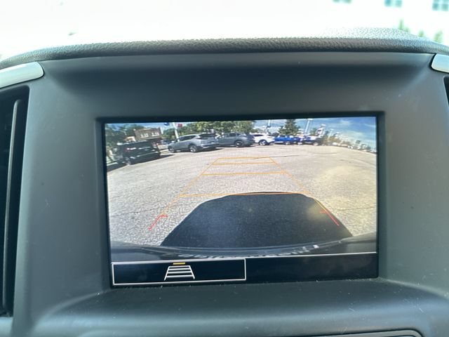 Certified Used 2023 Sterling Metallic GMC SLE image 25
