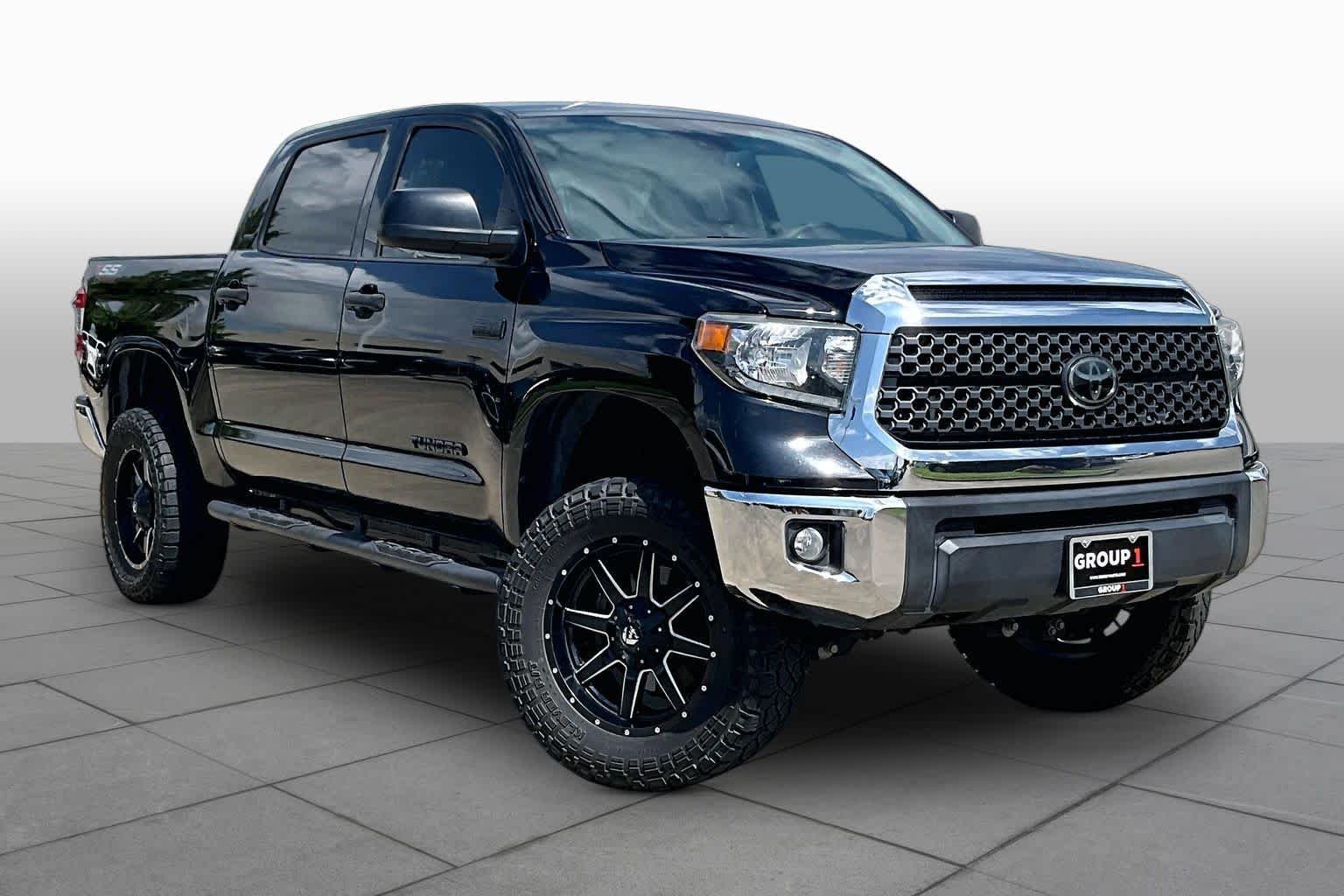 Used 2021 Midnight Black Metallic Toyota SR5 image 3
