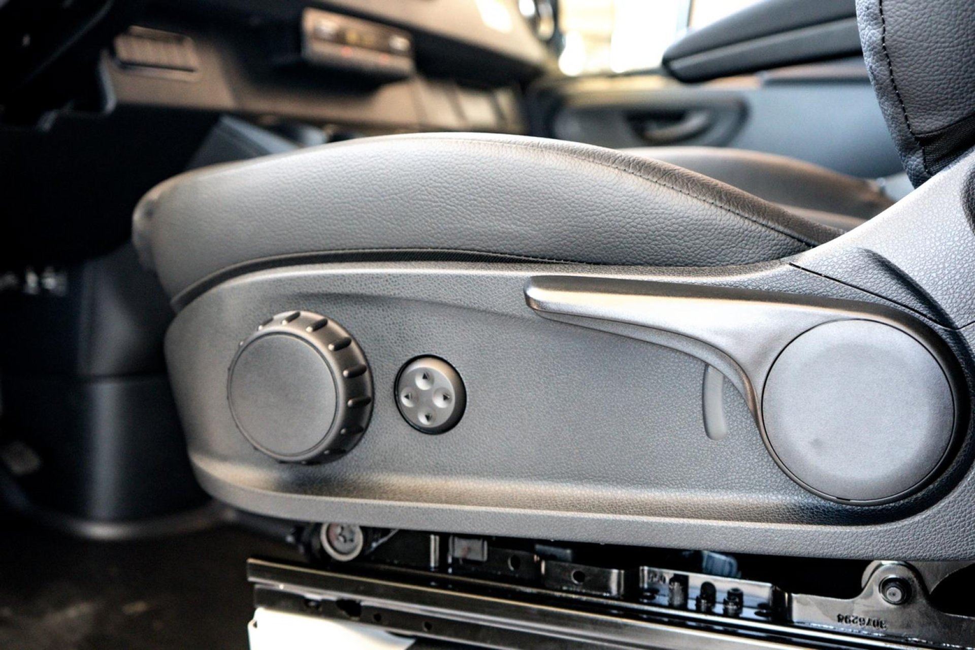 2025 Mercedes-Benz Sprinter Cargo Van Base - Photo 48