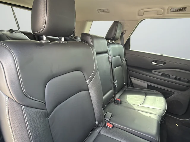 Certified Used 2023 Black Nissan SL image 21