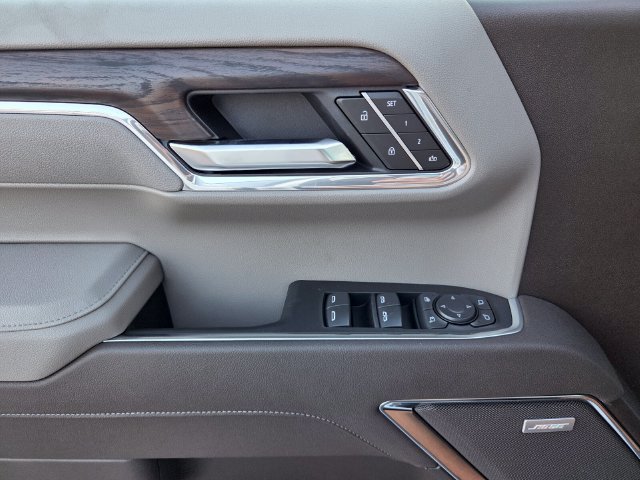 2026 GMC Sierra 1500 SLT - Photo 24