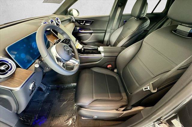 New 2026 Graphite Grey Metallic Mercedes-Benz GLC 300 image 48