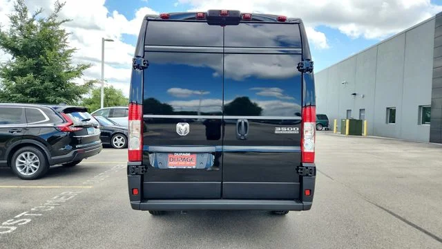New 2026 Black Clear-Coat Exterior Paint RAM High Roof image 20