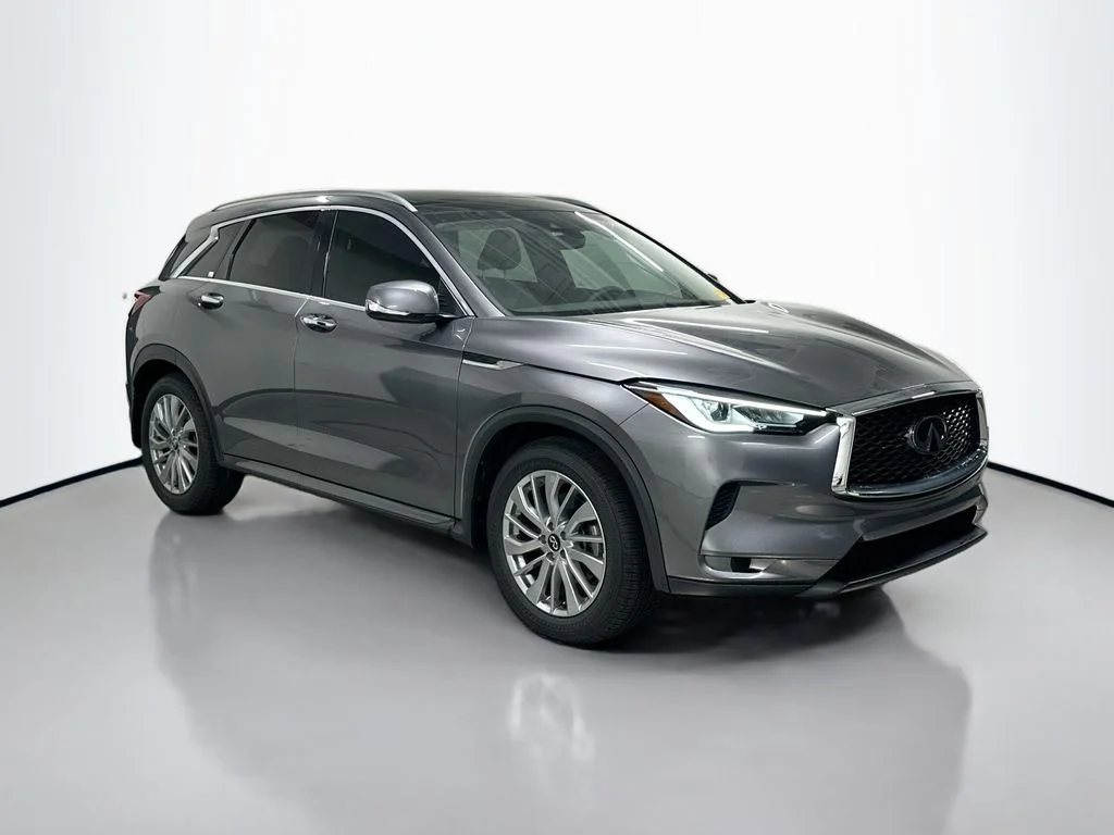 Certified Used 2023 Graphite Shadow INFINITI LUXE image 7