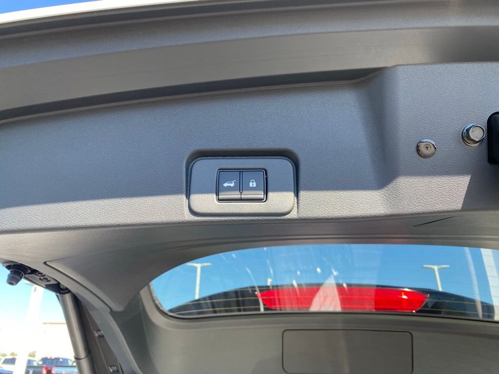 2026 Nissan Rogue Platinum - Photo 38