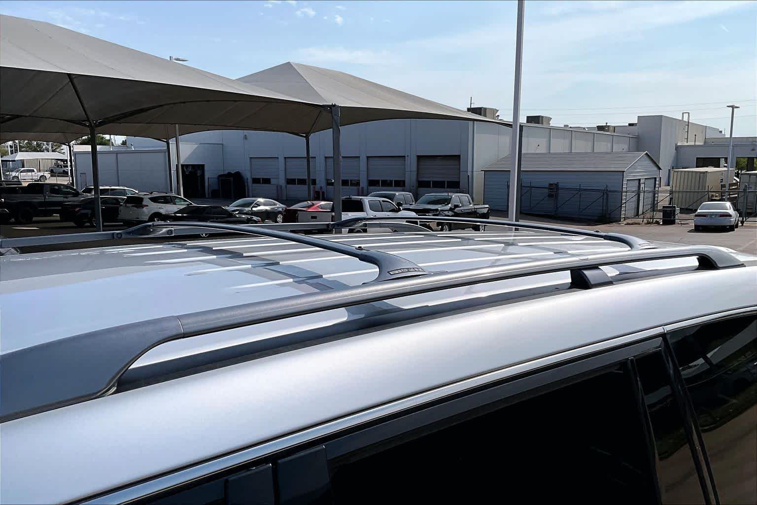 Used 2017 Brilliant Silver Nissan SL image 34