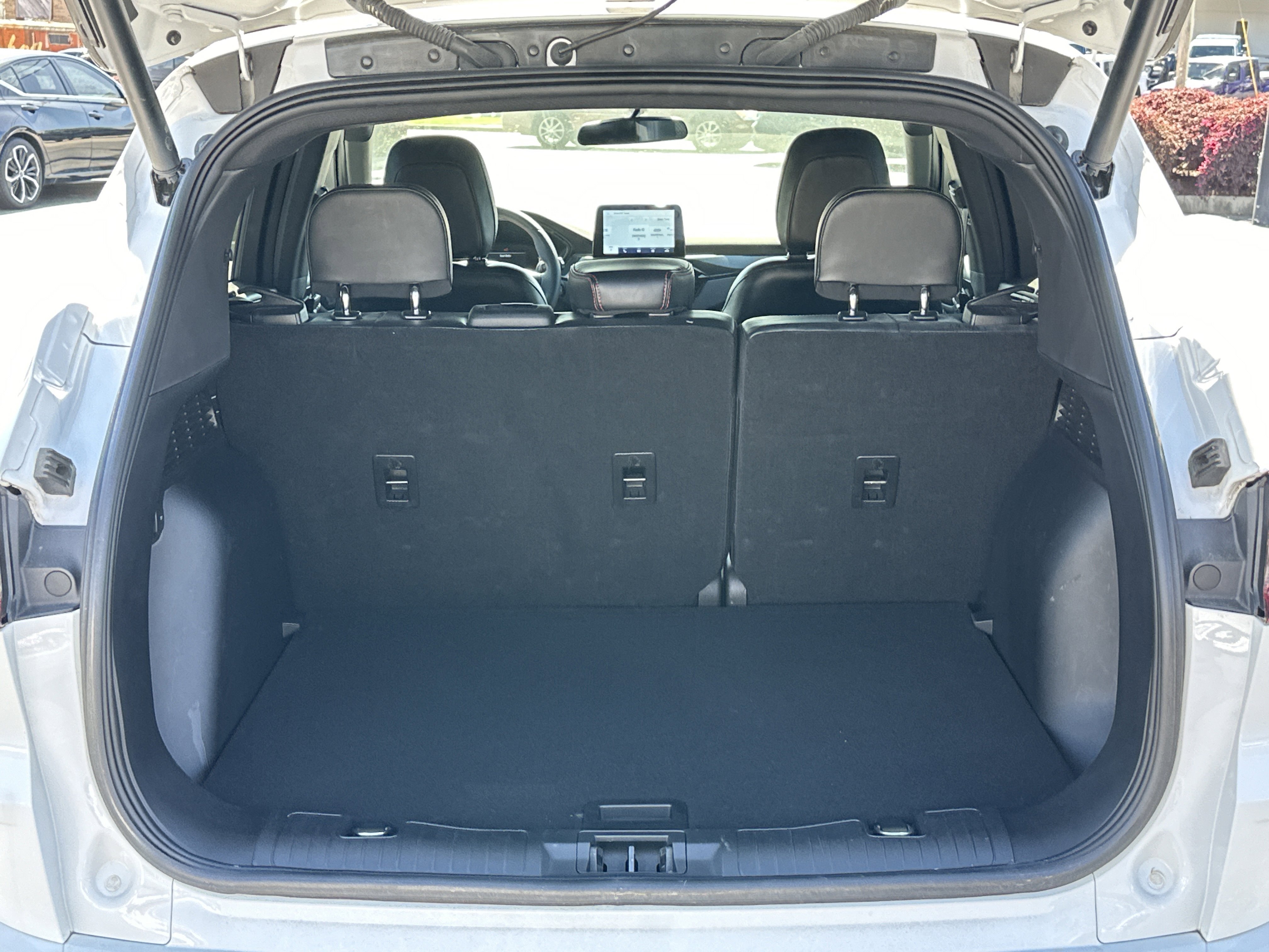 Used 2023 OXFORD WHITE Ford ST-Line image 19