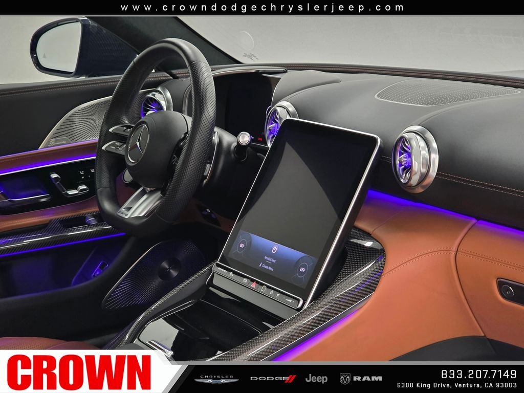 Used 2024  Mercedes-Benz Base image 13