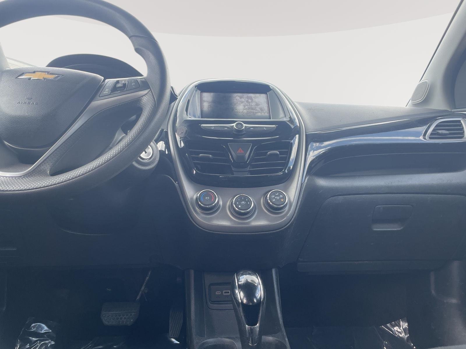 Used 2021 Summit White Chevrolet 1LT image 25