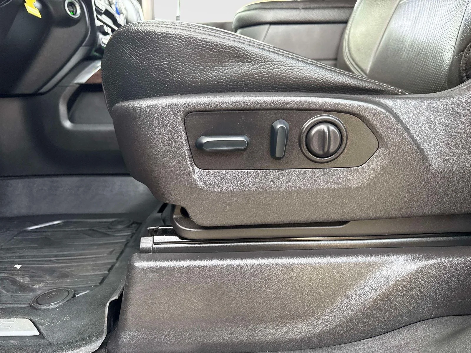 2022 GMC Sierra 2500HD Denali - Photo 21