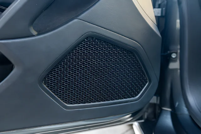 Used 2016  Lamborghini  image 31