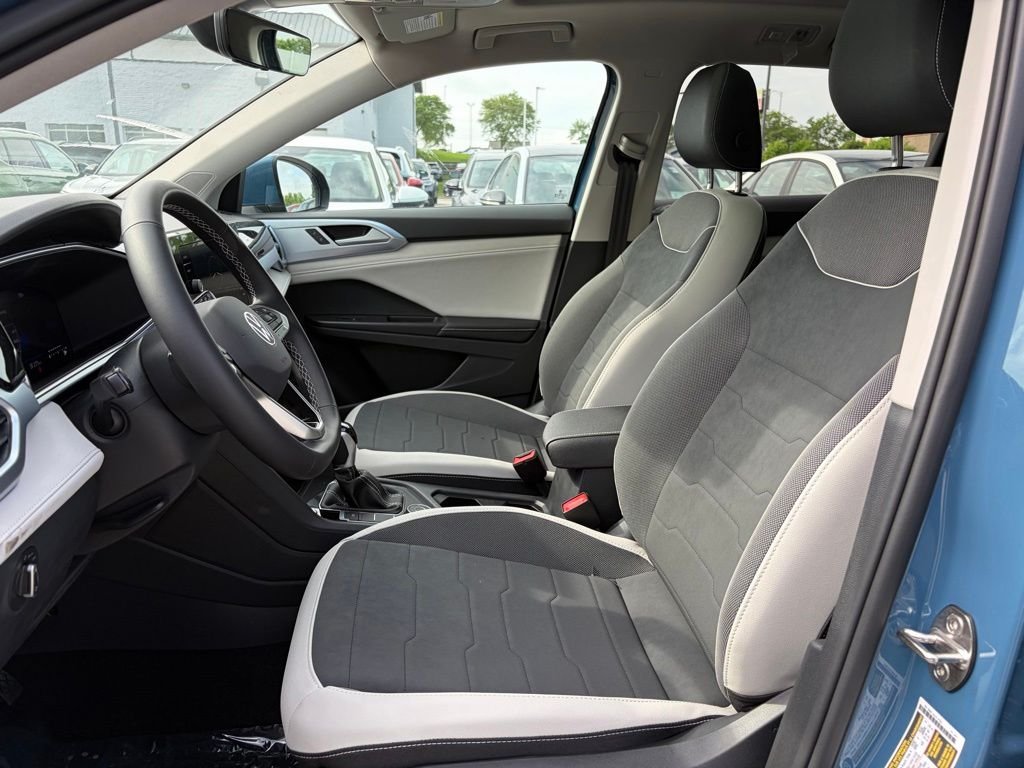 New 2026 Monterey Blue Pearl Volkswagen 1.5T SE image 11