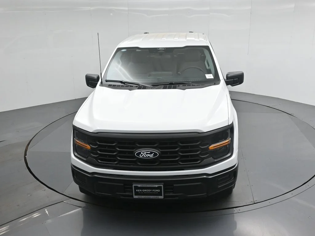 New 2026 White Ford XL image 29
