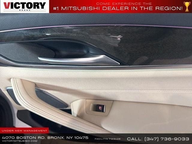Used 2022 White BMW 530i image 20