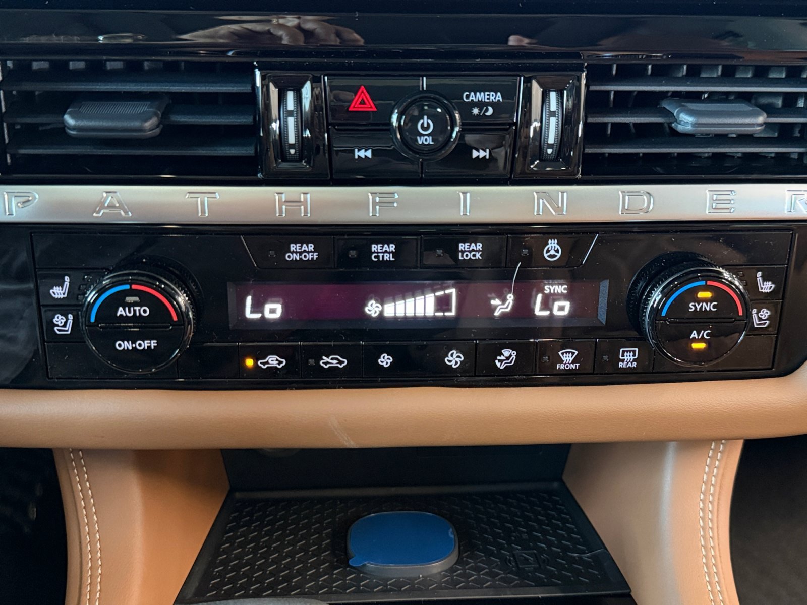 New 2026 Everest White Pearl Tricoat Nissan Platinum image 21