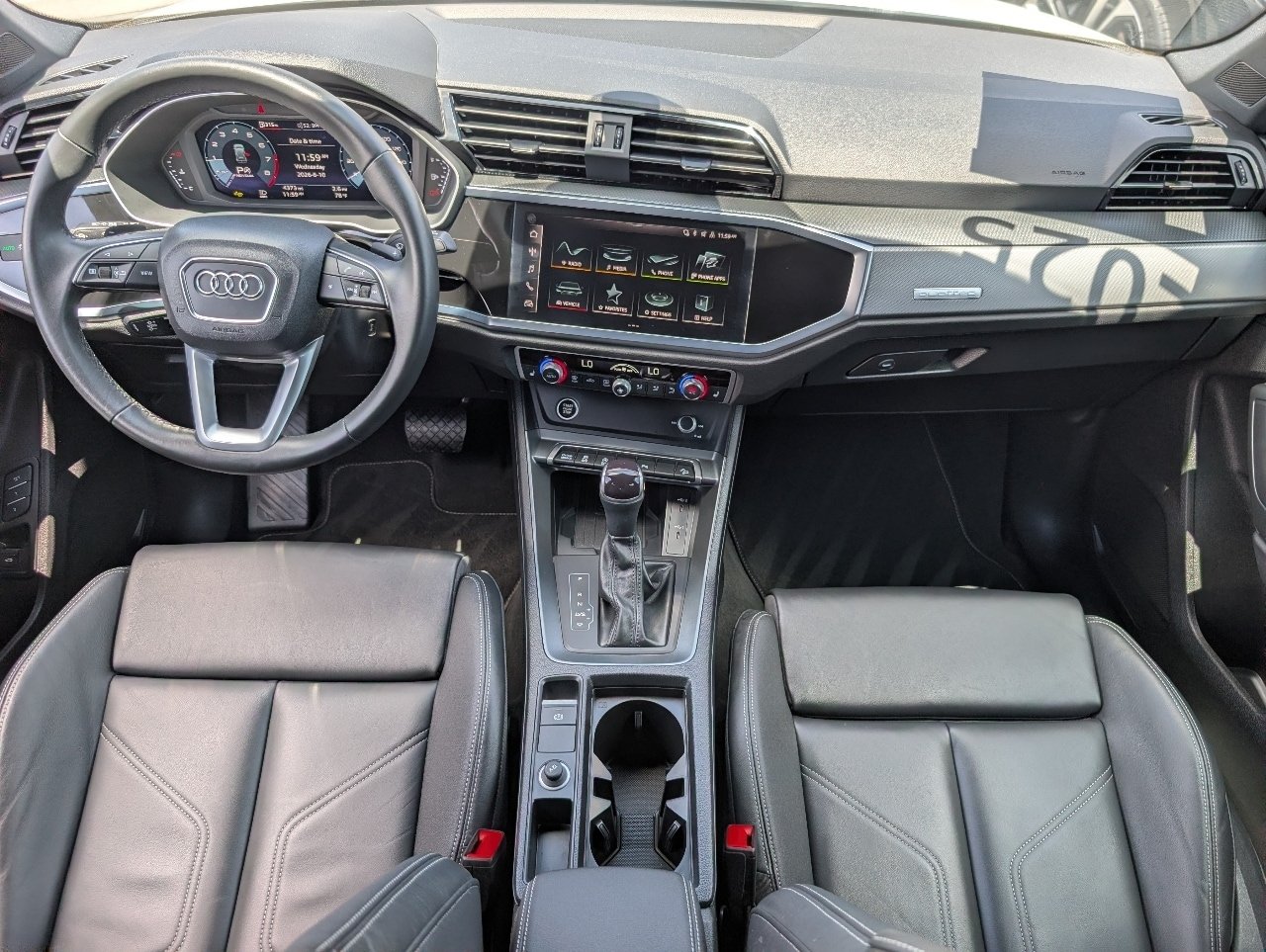 Used 2025 Glacier White Audi Premium image 10