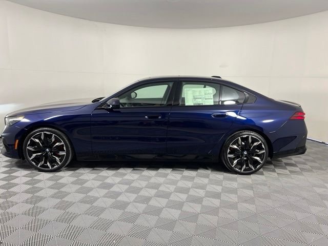 New 2027 Blue BMW 540i xDrive image 4