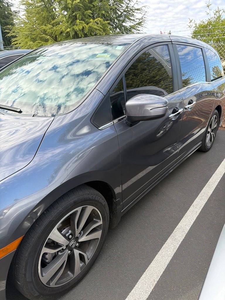 Certified Used 2024 Modern Steel Metallic Honda Touring image 2