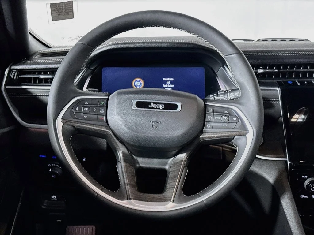 Used 2024 White Jeep 4xe image 13