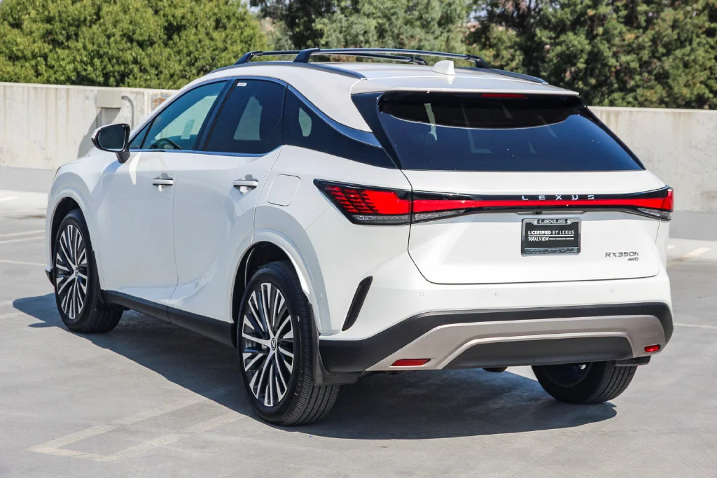 Certified Used 2025 White Lexus 350h Premium Plus image 7