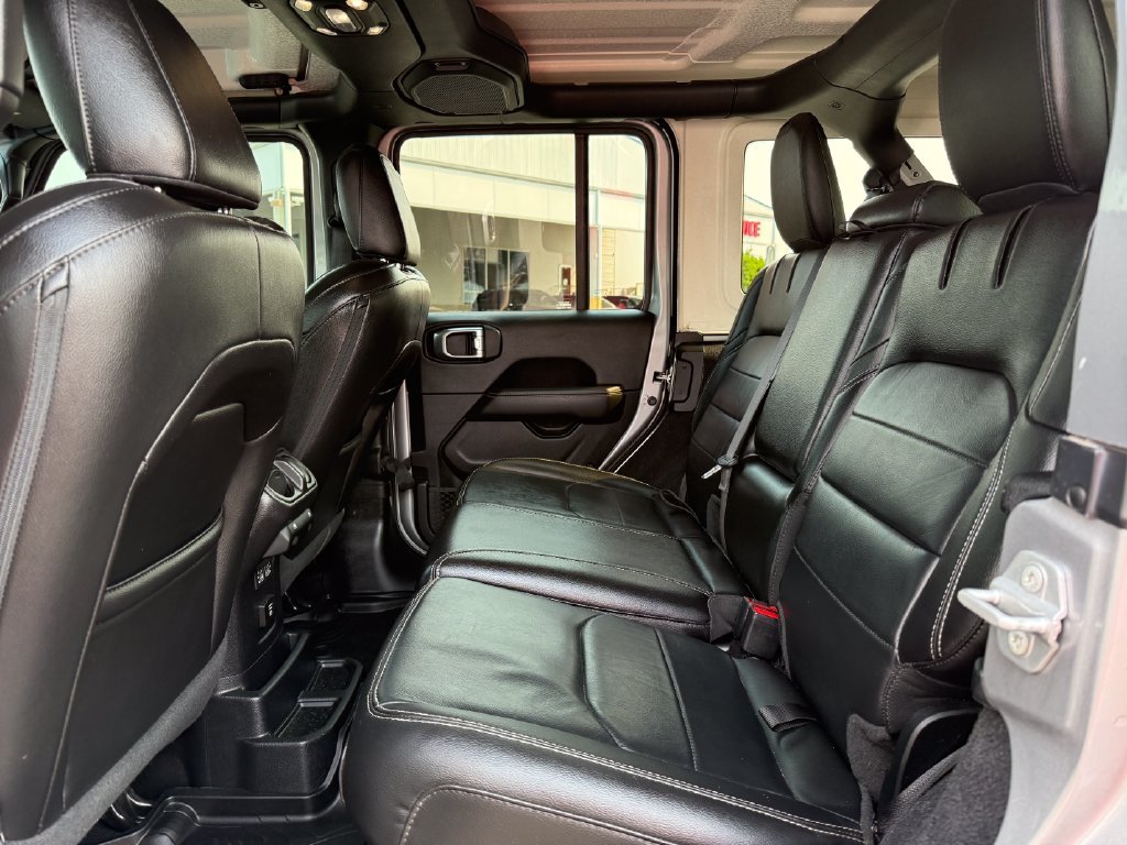 Used 2021 Silver Jeep Unlimited Sahara 4xe image 15