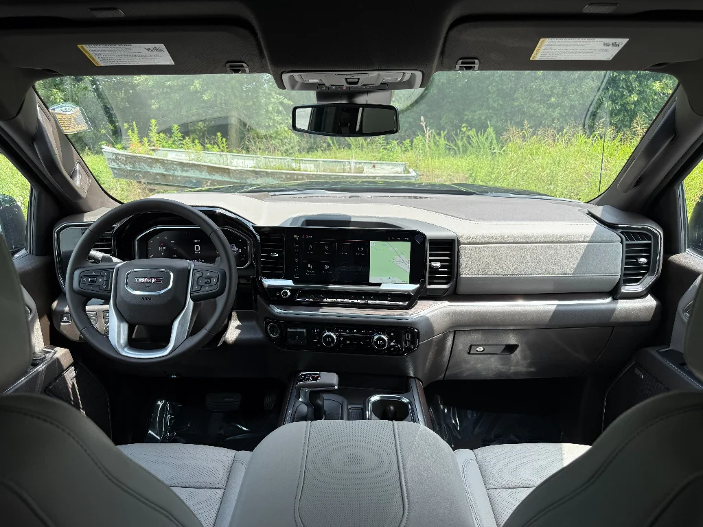 2026 GMC Sierra 1500 SLT - Photo 31