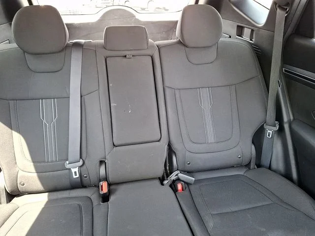 Used 2023 White Hyundai SEL image 20