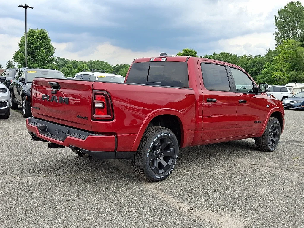 New 2026 Molten Red Pearl-Coat Exterior Paint RAM Big Horn image 8