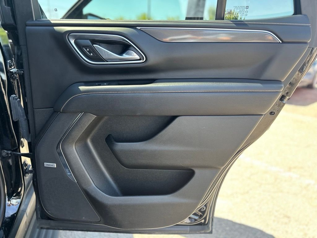 Used 2023 Black GMC AT4 image 19
