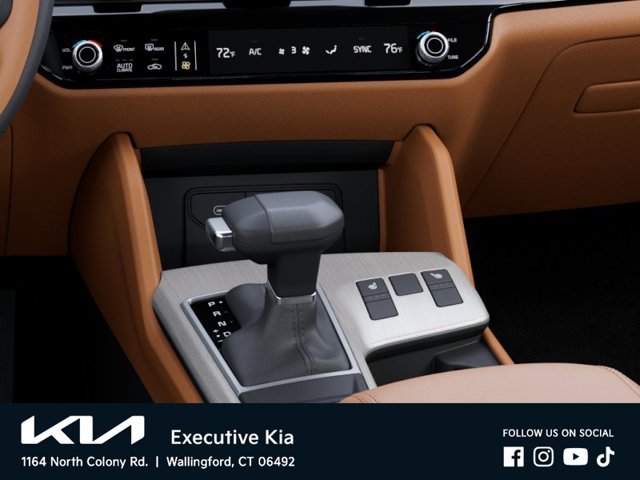 New 2027 Glacial White Pearl / Black Ro Kia X-Line image 23