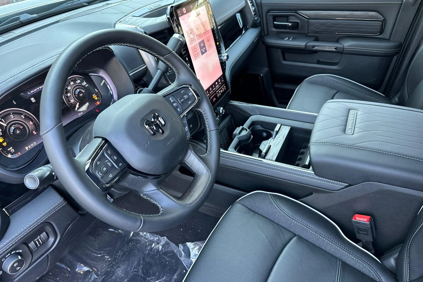 2026 RAM 2500 Limited - Photo 10