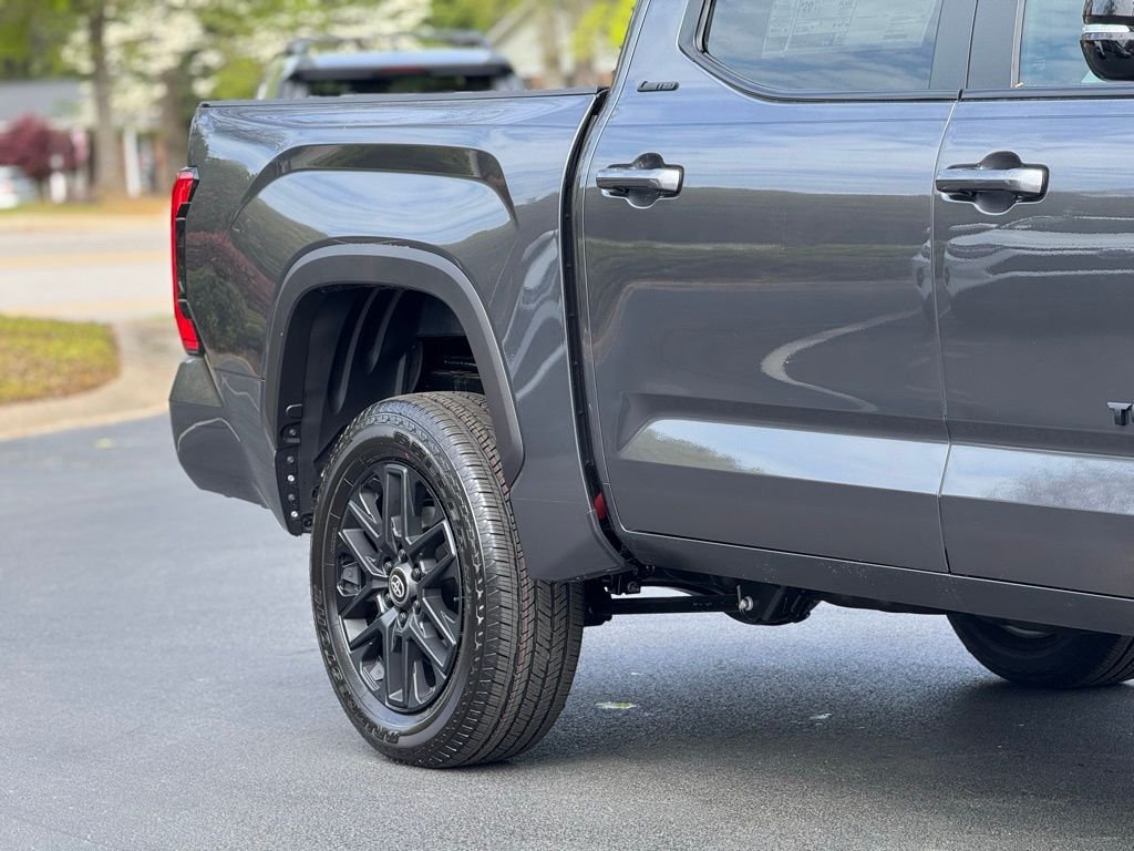 2026 Toyota Tundra Limited - Photo 7