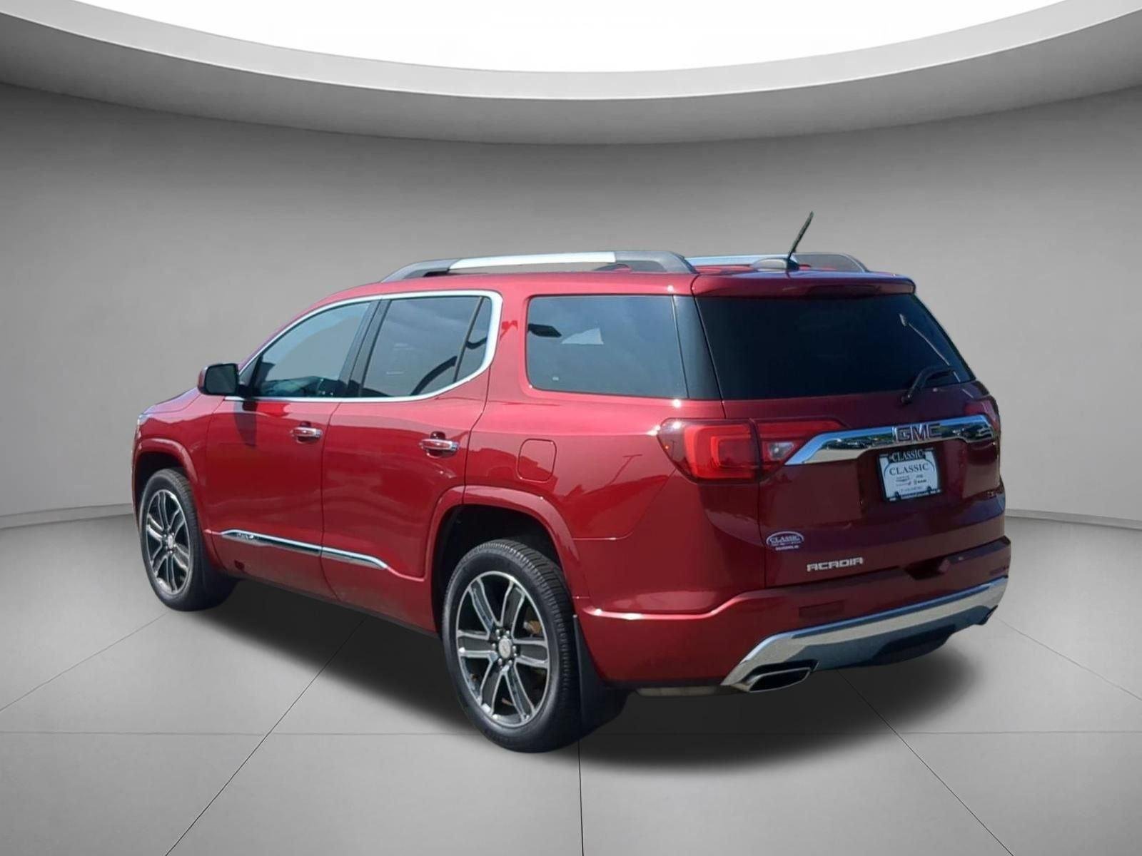 Used 2019 Red Quartz Tintcoat GMC Denali image 3
