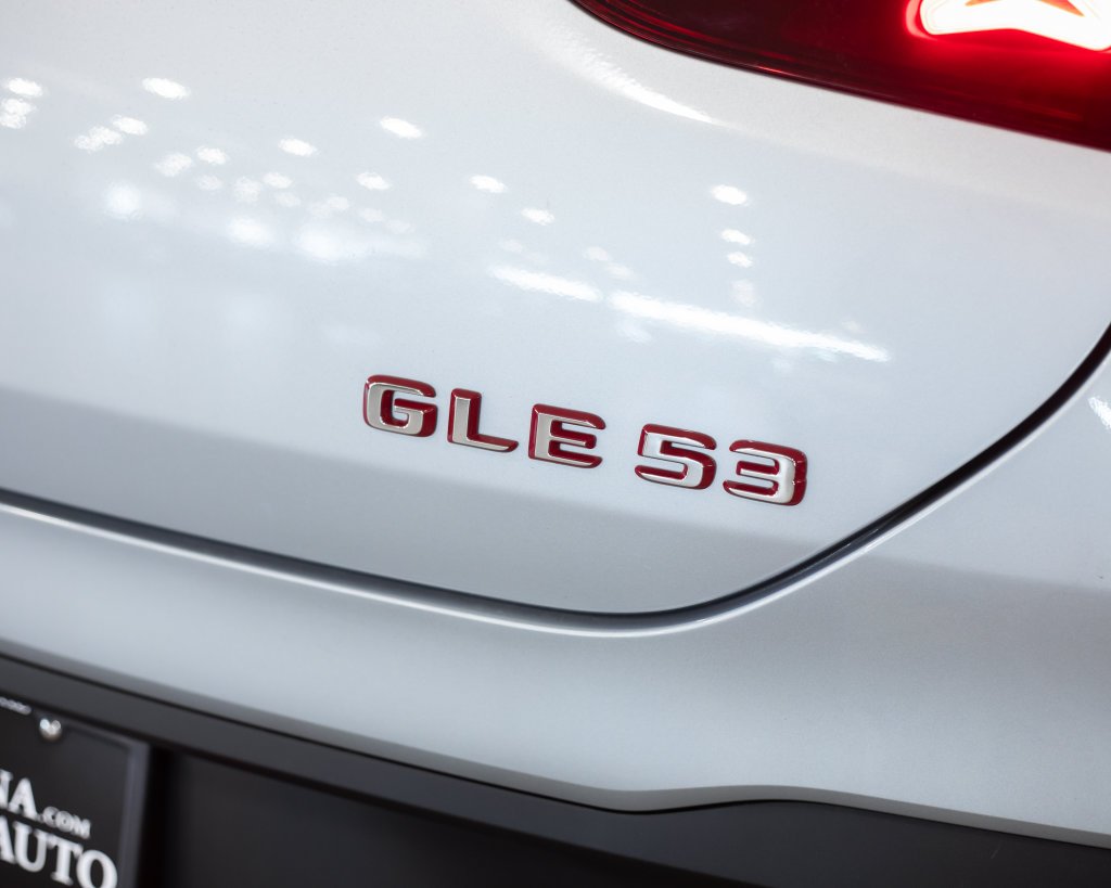 New 2027 Cirrus Silver Metallic Mercedes-Benz GLE 53e AMG® image 10