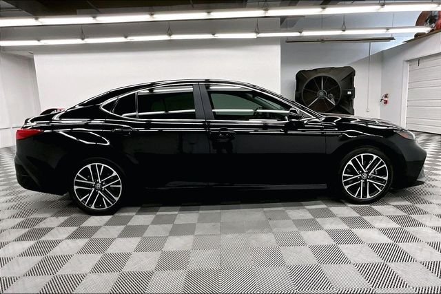 2025 Toyota Camry XLE - Photo 15