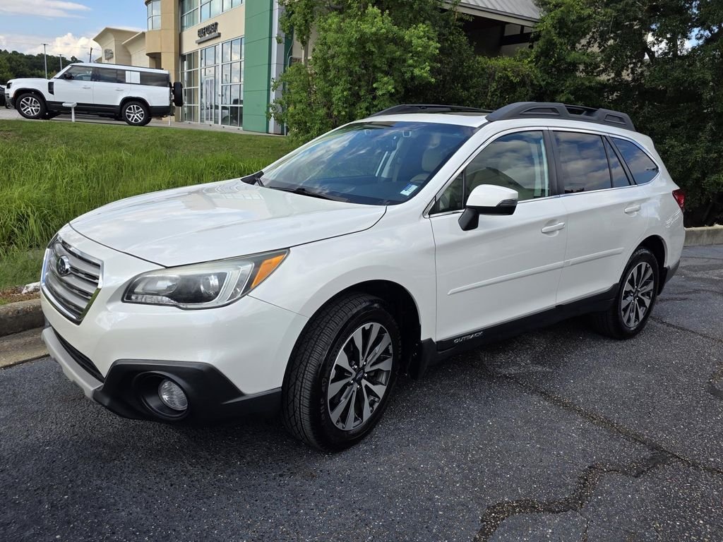 Used 2016 White Subaru 2.5i image 4