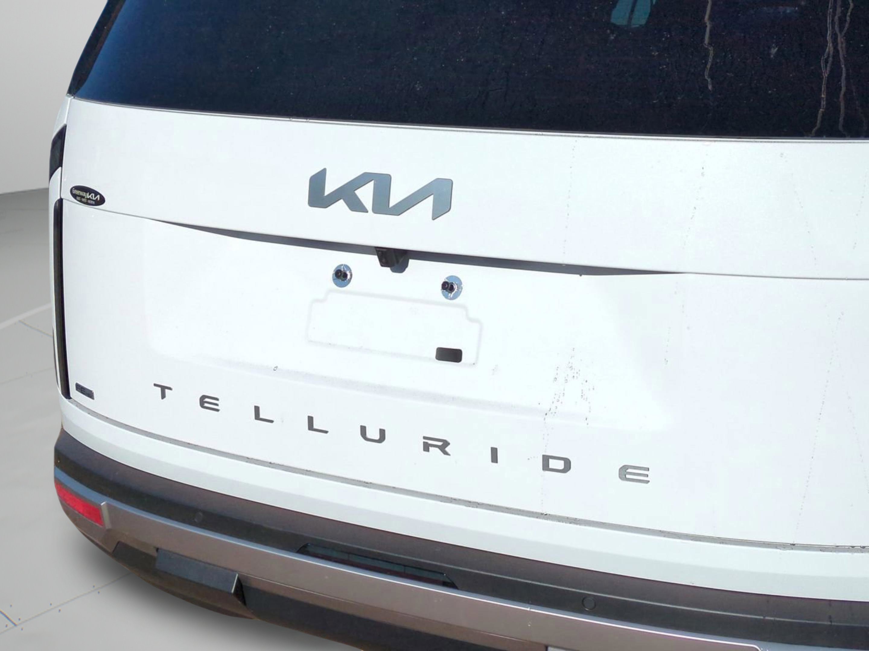 New 2027 Glacial White Pearl Kia EX image 12