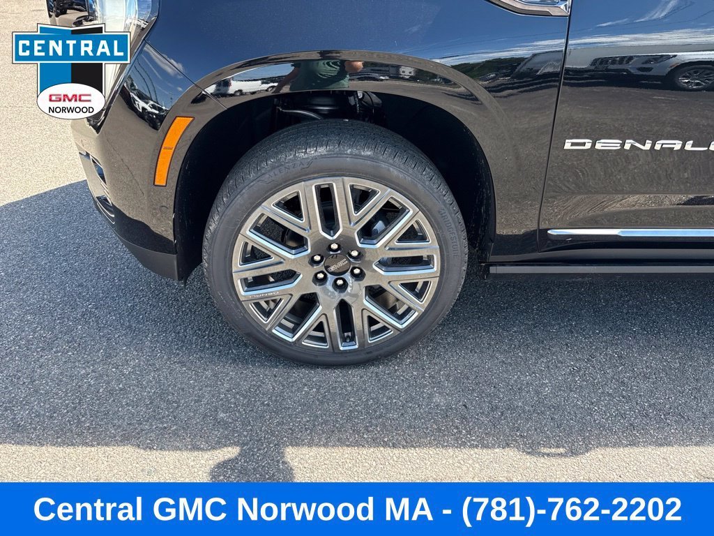 New 2026 Onyx Black GMC Denali Ultimate image 10