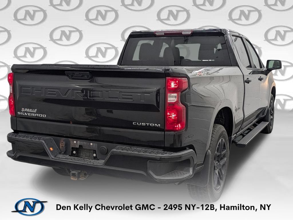 Used 2024 Black Chevrolet Custom image 3