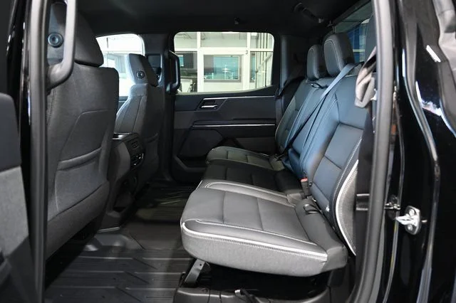 2026 GMC Sierra EV Elevation - Photo 14