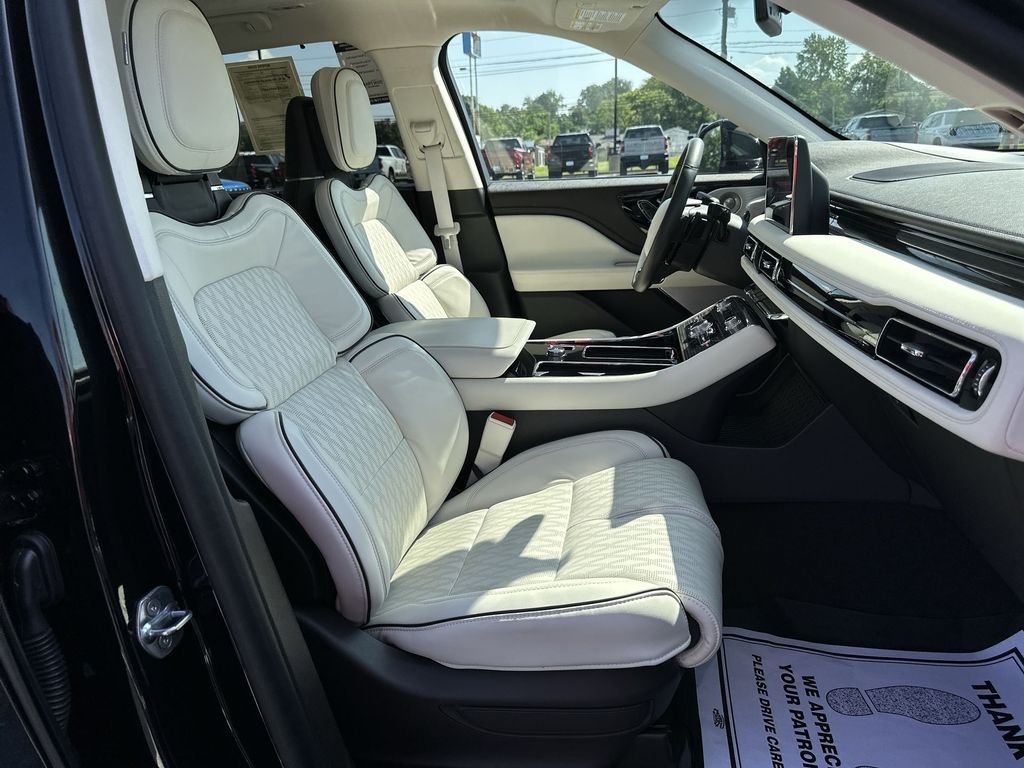 Used 2024 Black Lincoln Black Label image 32