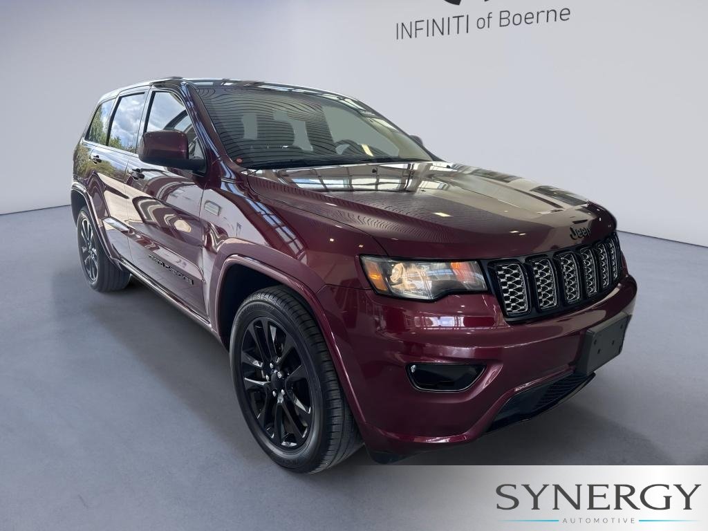 Used 2020 Velvet Red Pearlcoat Jeep Altitude image 3